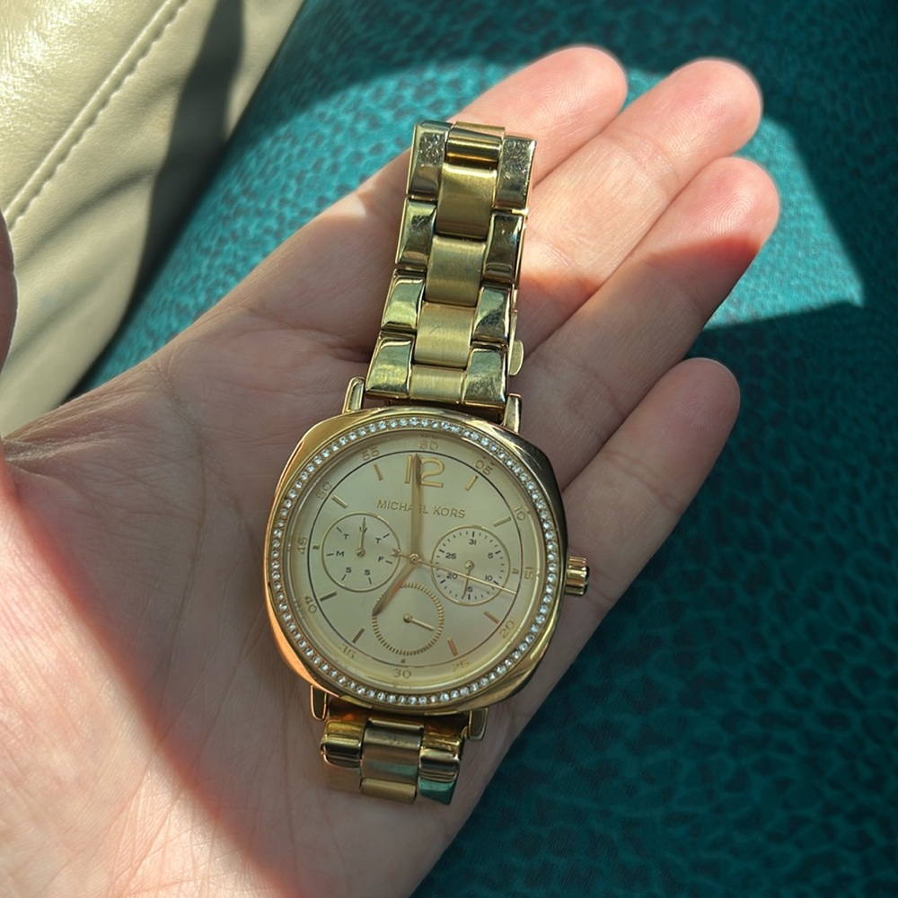 Michael kors watch